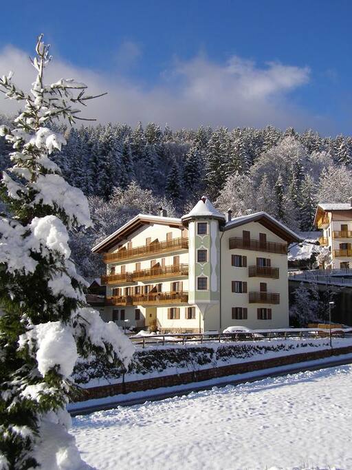 esterno casa in inverno