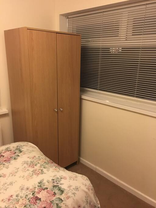 Room photo 2- wardrobe