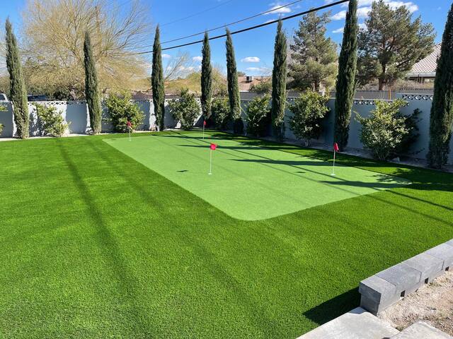 Luxury Indoor Pool House! Message for dates! gallery image 4