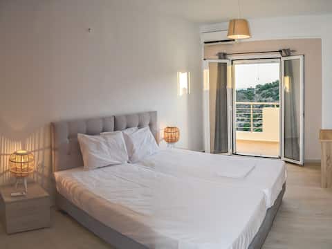 Cristos Apartment - Amazing view!