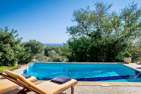 Villa Yianna, with pool, Lourdas, Kefalonia