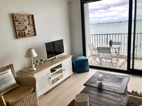 Airbnb performant: Charming sea-facing apartment, for 4 people, à Le Pouliguen