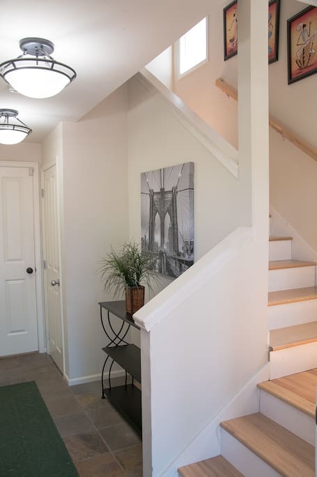 1st Floor entryway