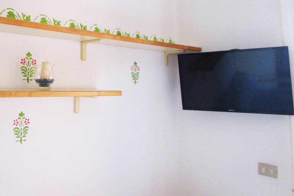 Soggiorno e TV - Living Room