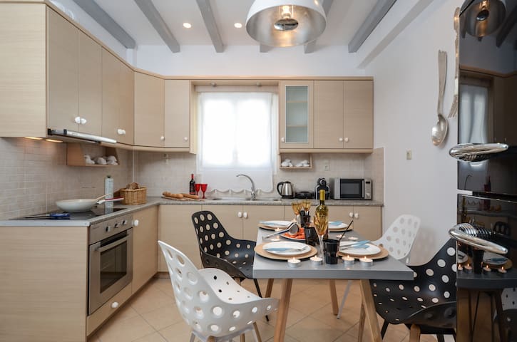 Margo Property Collection managed Airbnb listing 3