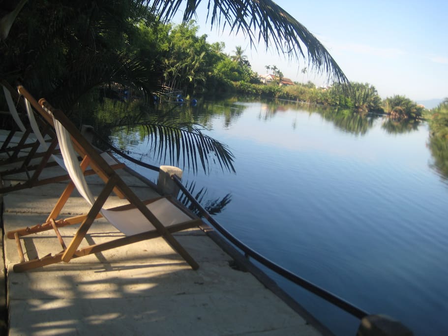 River side seat