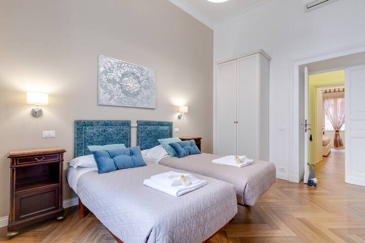 Luxury & Charme Colosseo, nel cuore di Roma gallery image 5