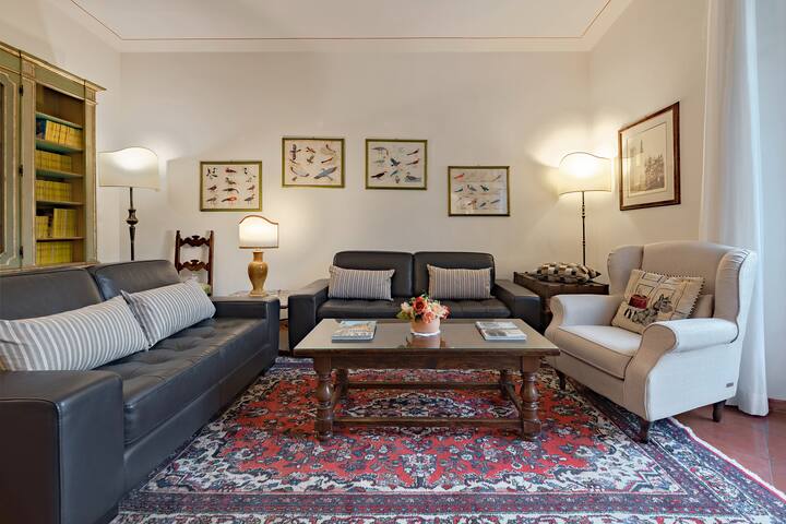 SAN NICCOLO’ 99 – A BIG APARTMENT WITH A VIEW gallery image 2