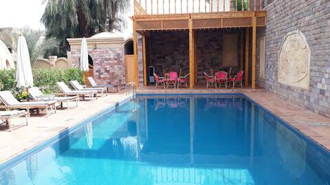 Embrace Hotel Luxor Family Suite