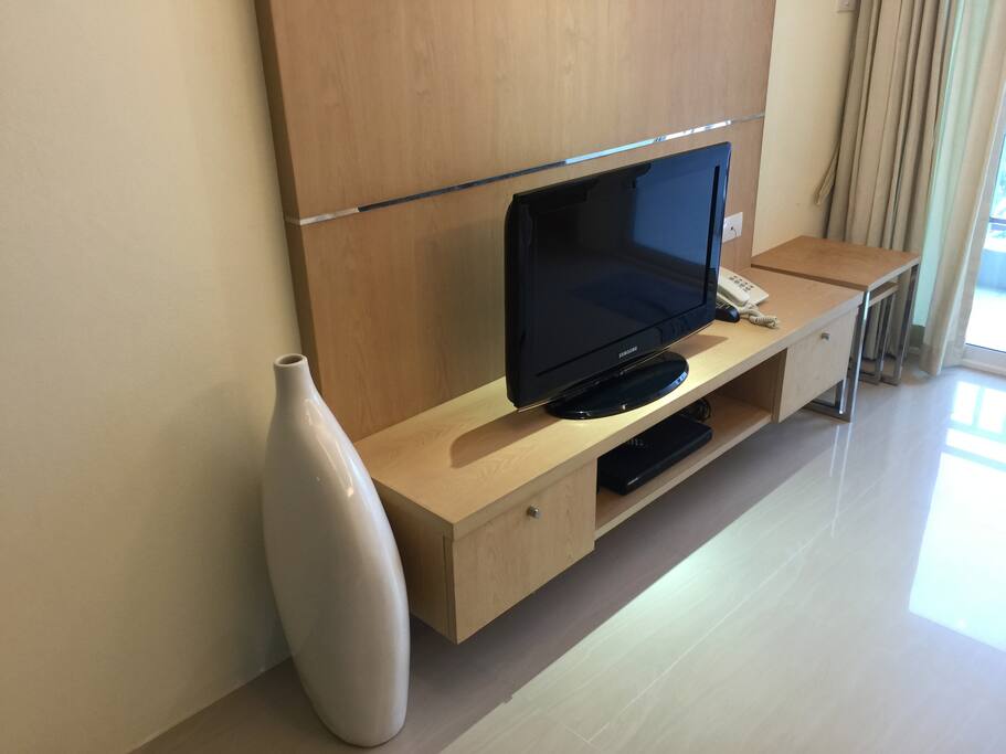 TV