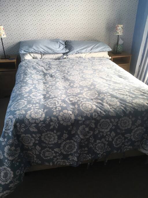 Cosy bedroom