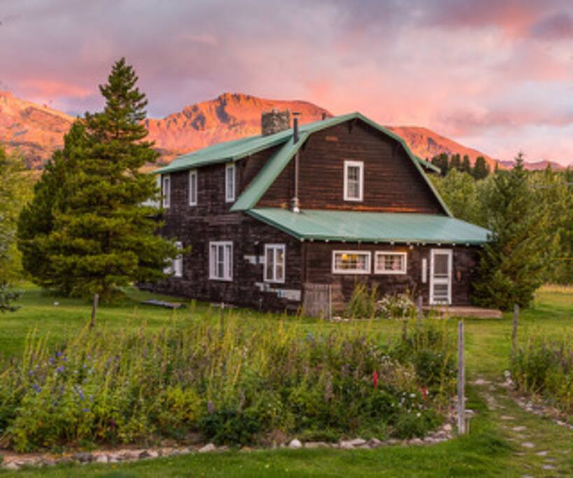Main lodge (6 bedrooms)