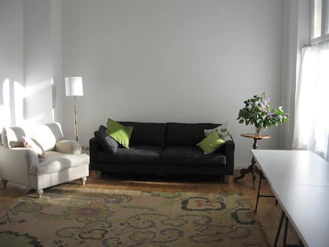 Successful Airbnb property: Studio apartment at the foot of Wartburg in Eisenach