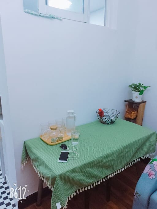 餐桌