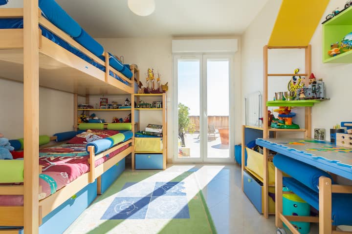 საძინებელი 1