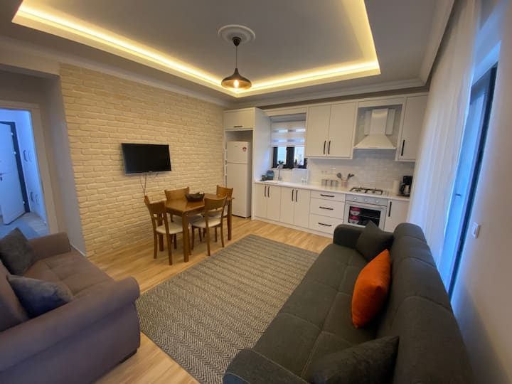 Göcek’te Havuzlu 2+1 Suit (Merkeze 800m) - Göcek