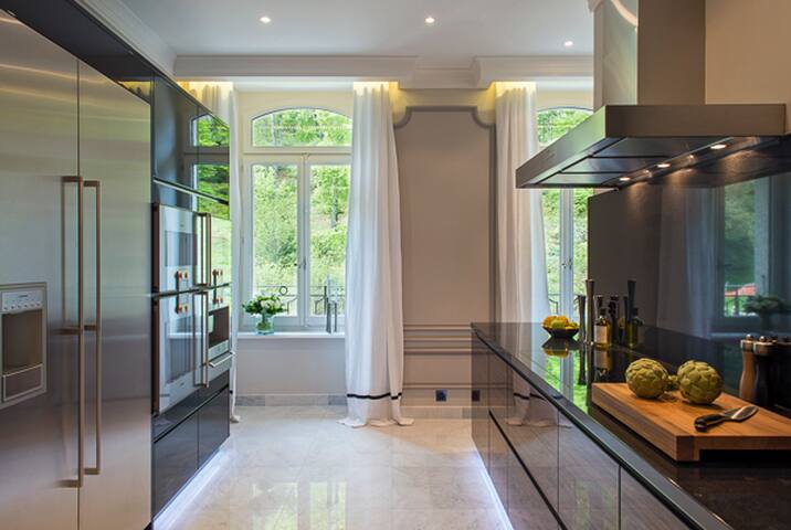 LUXURY : Appartement 210m2 gallery image 5