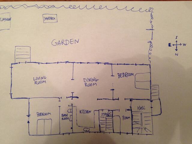 Child-friendly villa apt. w. garden gallery image 4