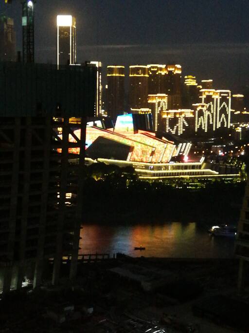 江景房,窗户外面的景观