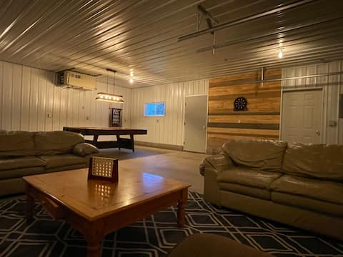Granite Getaway - Sleeps 22 - TWO houses