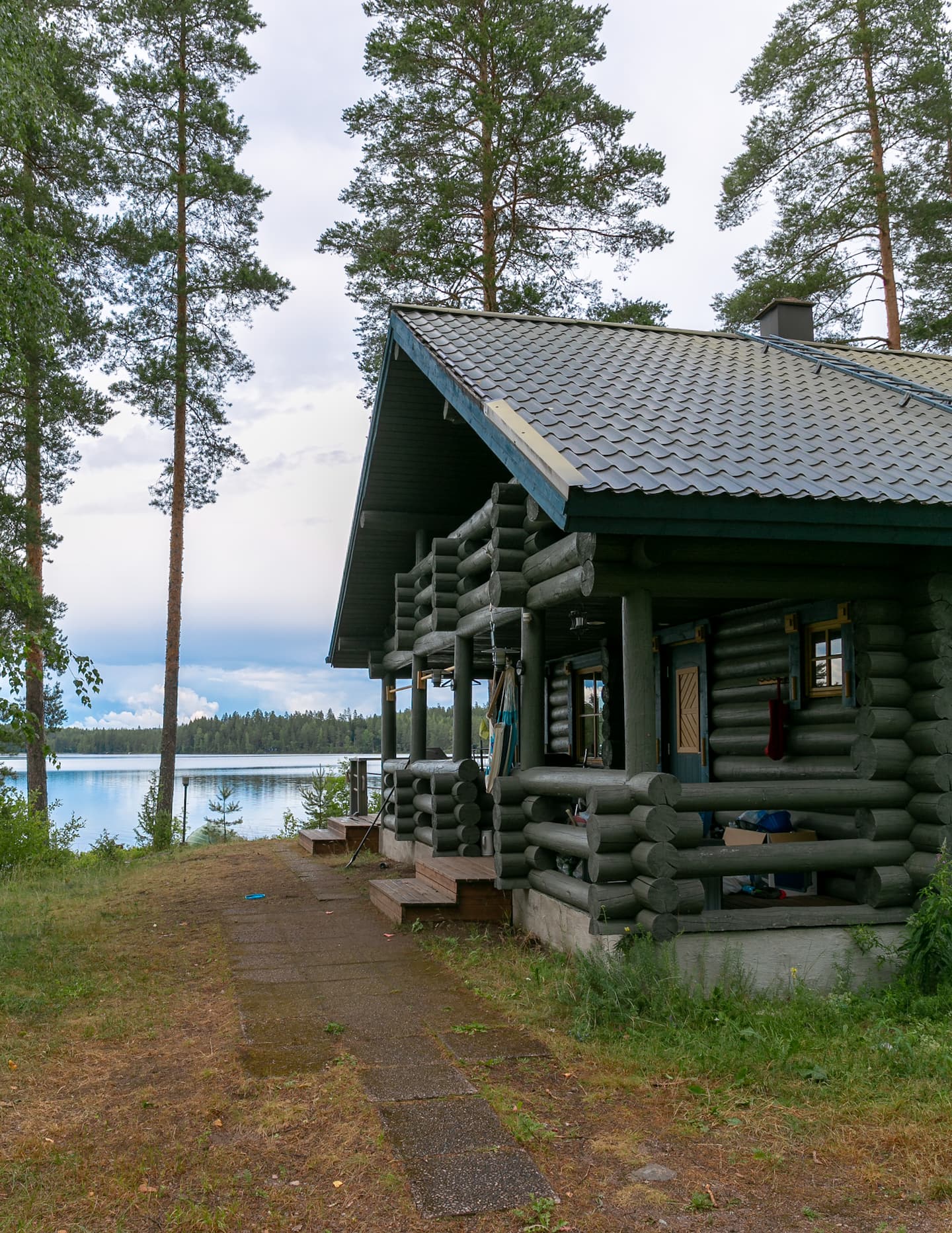 Beautiful Villa By The Lake. 5