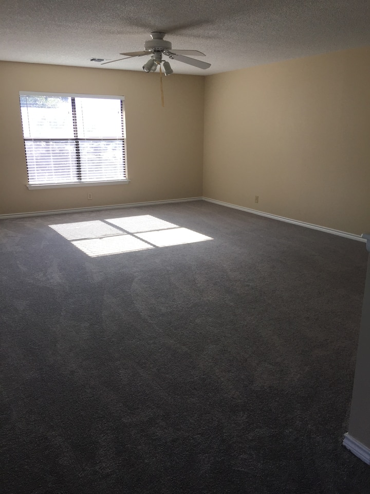 Herňa ešte nie je zariadená