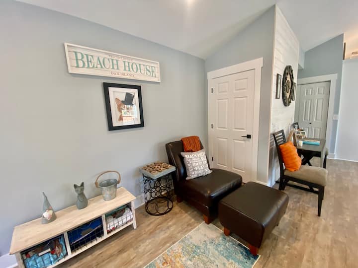 Fox In The Sand - A Favorite Oki Beach Home! - Oak Island, NC