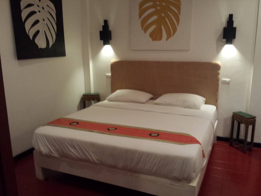 Bed room