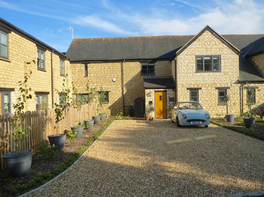 Double room with private bathroom in stunning barn conversion