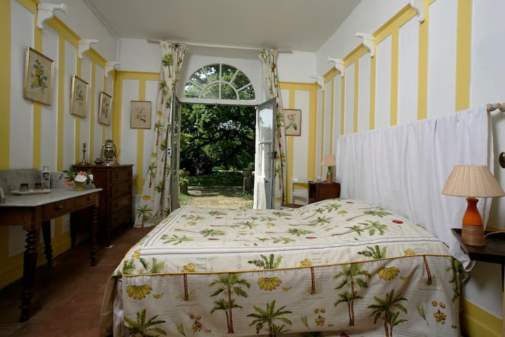 La Sellerie Room
