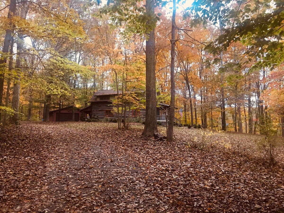 Simple Blessings Cabin - Cabins For Rent In Bloomington, Indiana ...