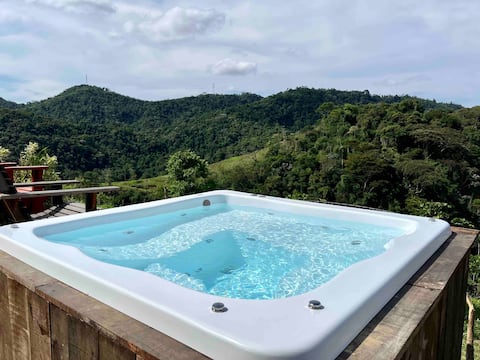 Cabin with Jacuzzi, Swimming Pool, Fireplace, A/C