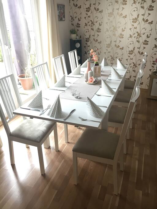 Genügend Platz zum Essen gibt's auch ;)