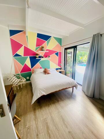 Beautifully sunny family home. gallery image 5