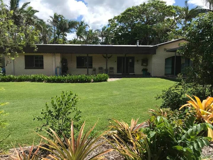 Heads Holiday Rentals & Homes Queensland, Australia Airbnb