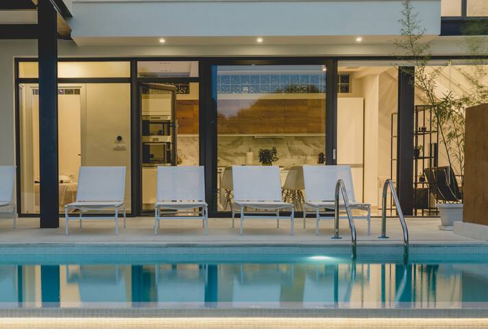 Villa L2/ Boutique villa gallery image 4