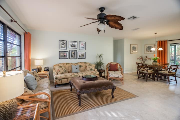 Mango Bungalow Tropical Paradise Pool Beach Dining - Bonita Springs, FL
