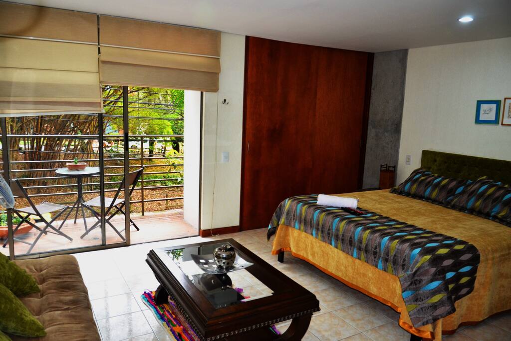 Queen size bed