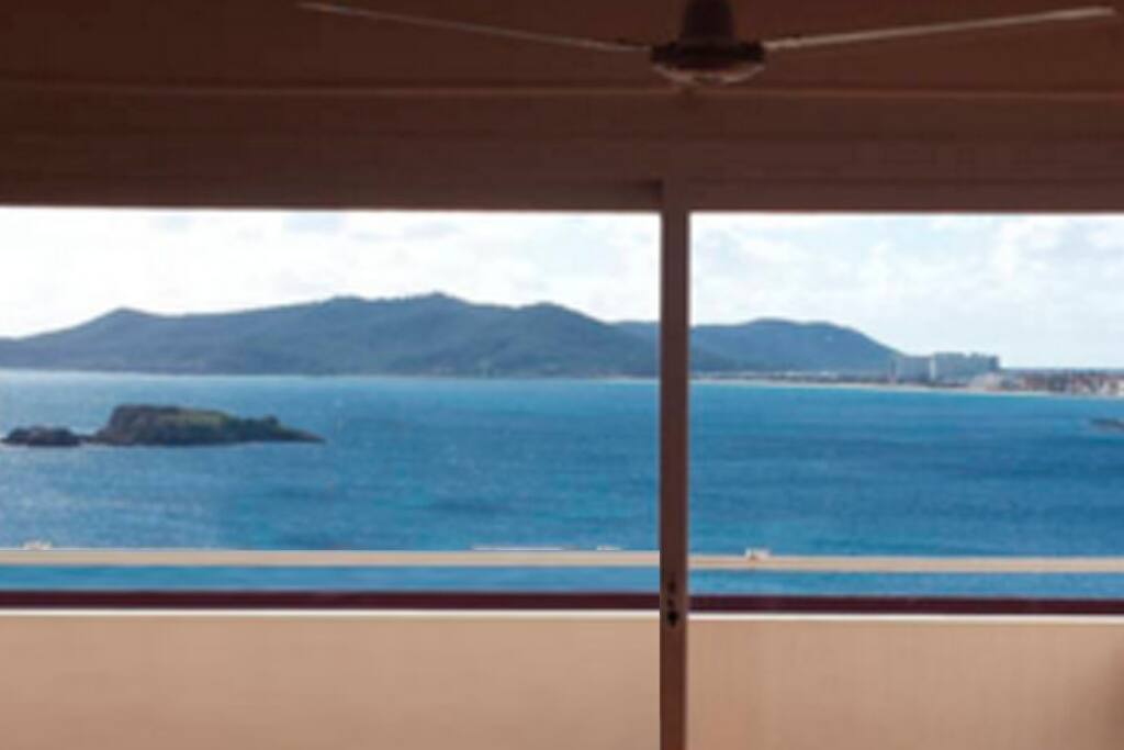 Acces to terrace from the studio-room
