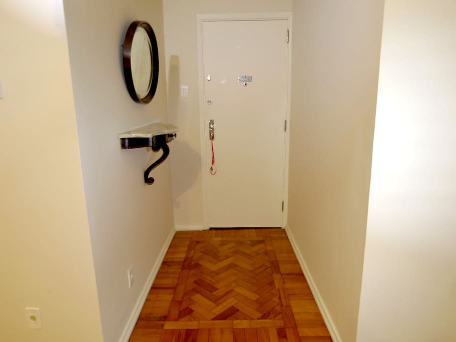 Porta de entrada da sala