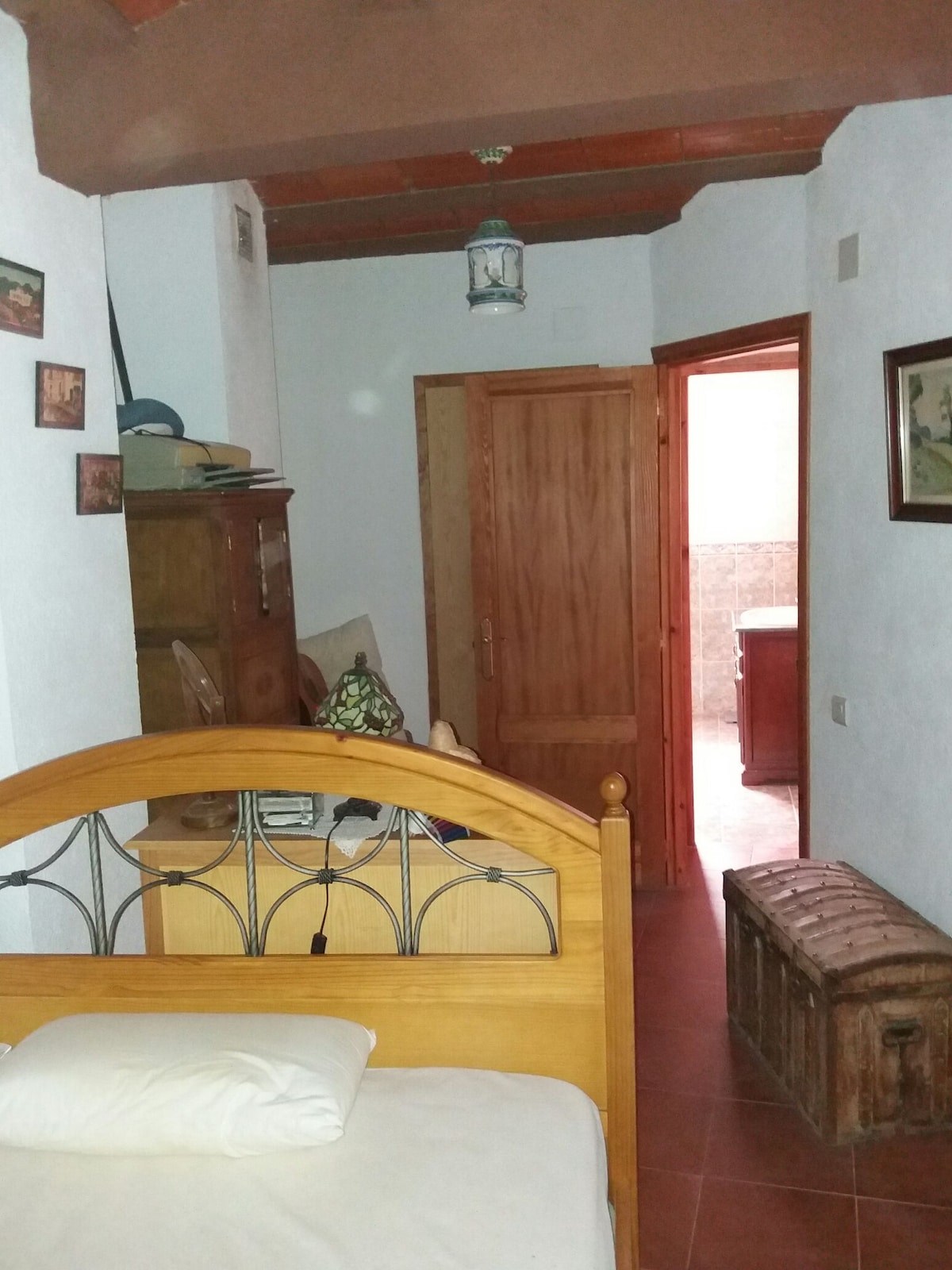 غرفة النوم 2