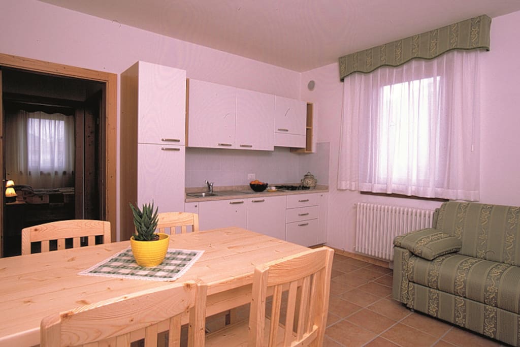 Cucina-soggiorno appartamenti a primo piano