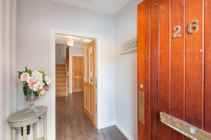 City retreat mews edinburgh Centre gallery image 4