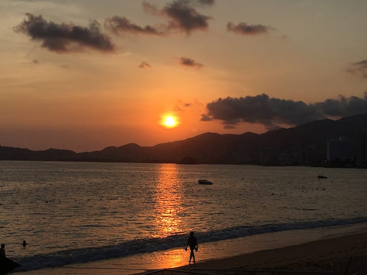 Apartment with beach in acapulco