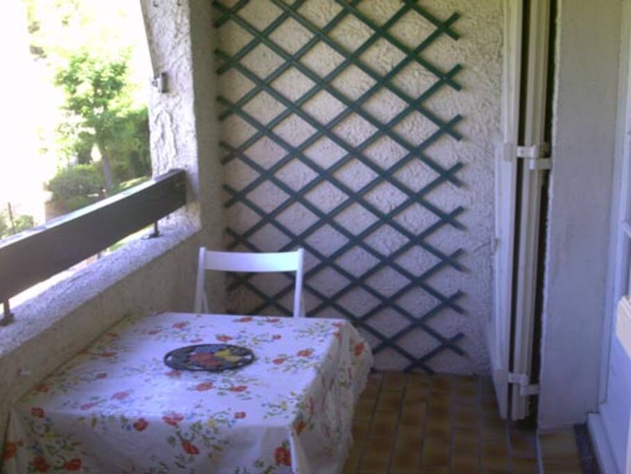 Balcon sur jardin