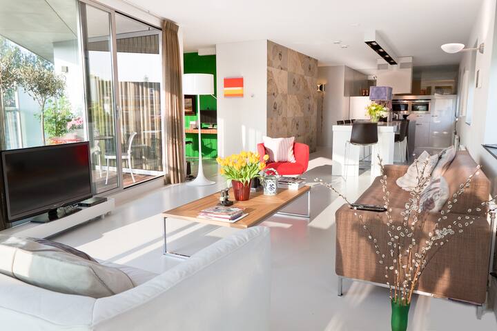 Central de Lux 2 bedrooms (4p) apt 125 sqm gallery image 2