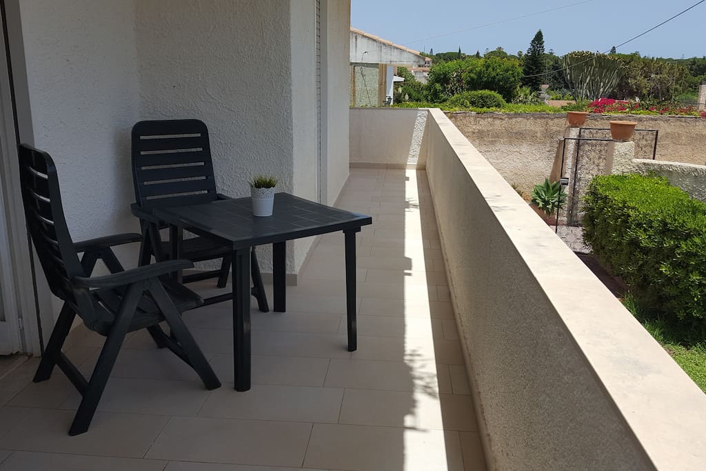 veranda sul giardino