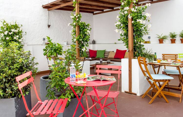 An entire little hotel, only for your group! gallery image 2