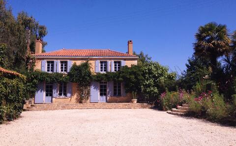 Spacious period farmhouse with pool.