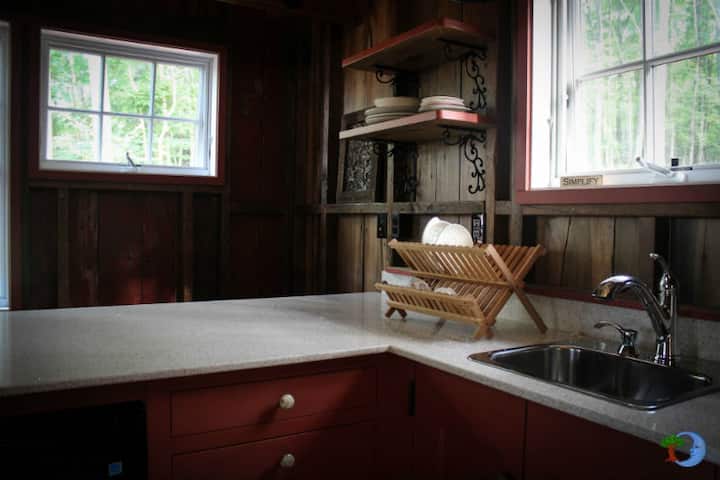 Luna Bleu Cabin On Deep Creek Lake - Deep Creek Lake, MD